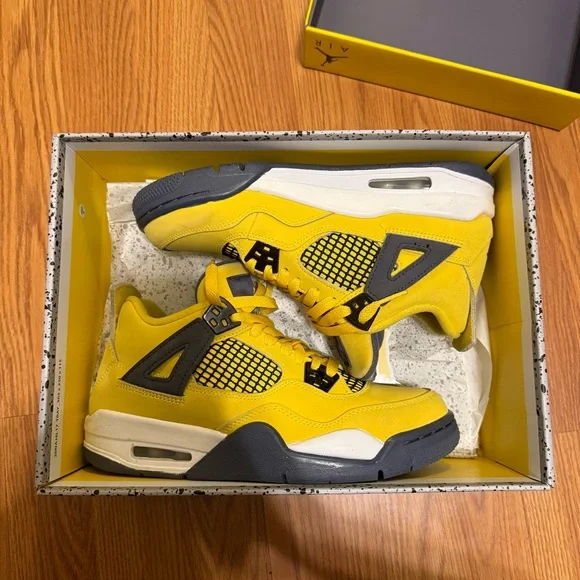 Air Jordan 4 Retro GS 'Lightning'